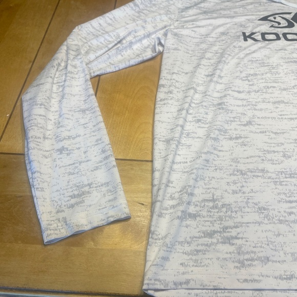 Koofin Performance Hooded Fishing Shirt Size Large White and Gray Long Sleeve - Picture 3 of 15